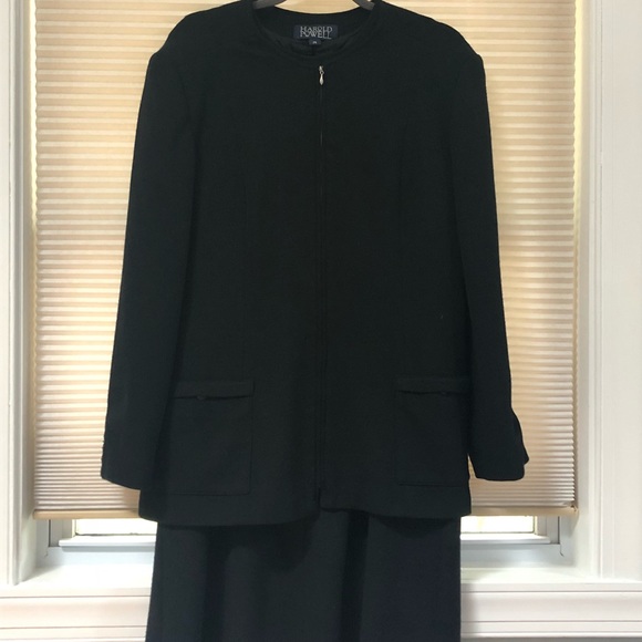 Black Wool dress and matching jacket - Picture 3 of 6